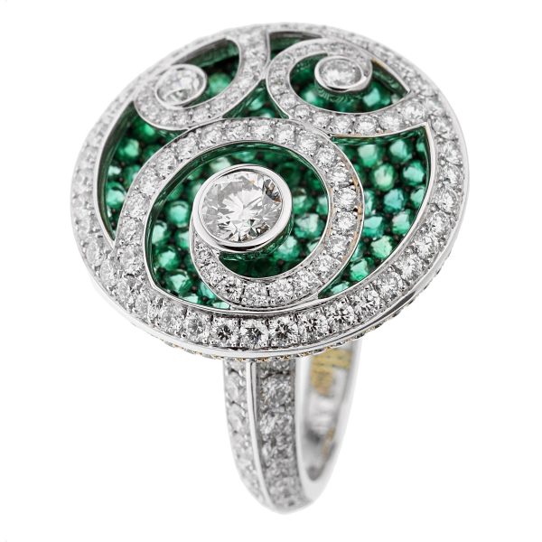 Graff Diamond on Emerald Wave Diamond White Gold Cocktail Ring Sz 6 1 4 on Sale