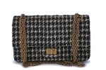 Rare 2015 Chanel Houndstooth Tweed 2.55 Reissue Classic Flap Bag Small Medium 225 For Discount