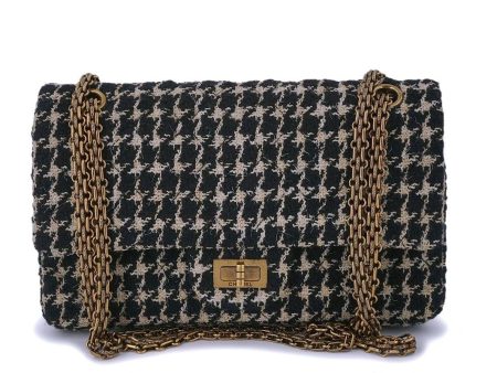 Rare 2015 Chanel Houndstooth Tweed 2.55 Reissue Classic Flap Bag Small Medium 225 For Discount