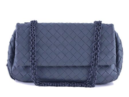 Bottega Veneta Gray Messenger Woven Cross Body Bag Supply