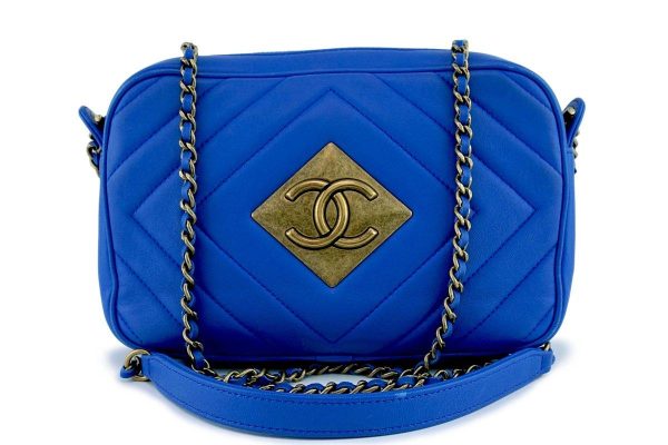 Chanel Turquoise Blue Timeless Classic Camera Case Bag Supply